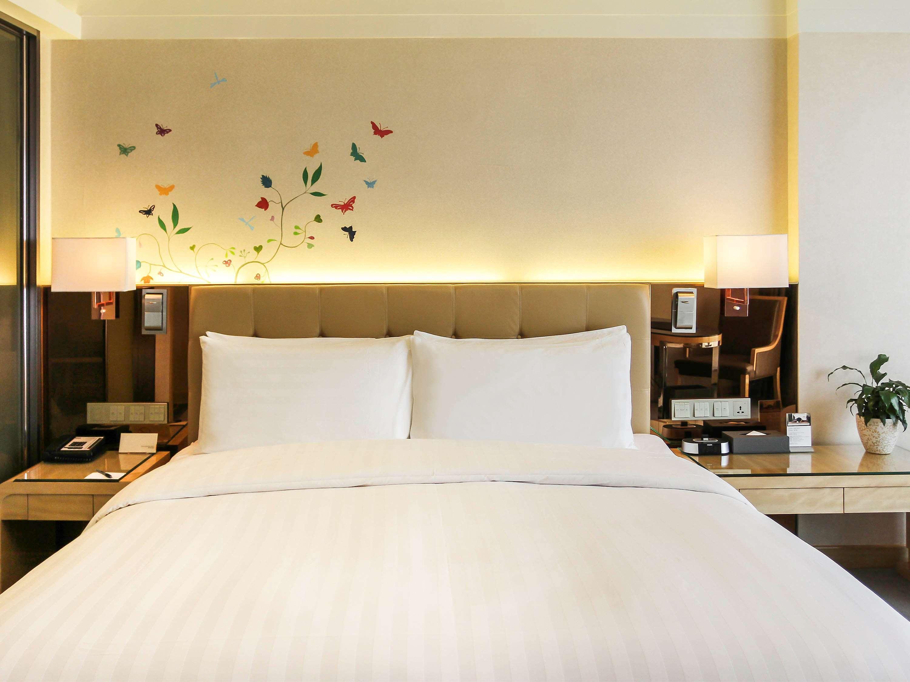 Pullman Linyi Lushang Exterior photo