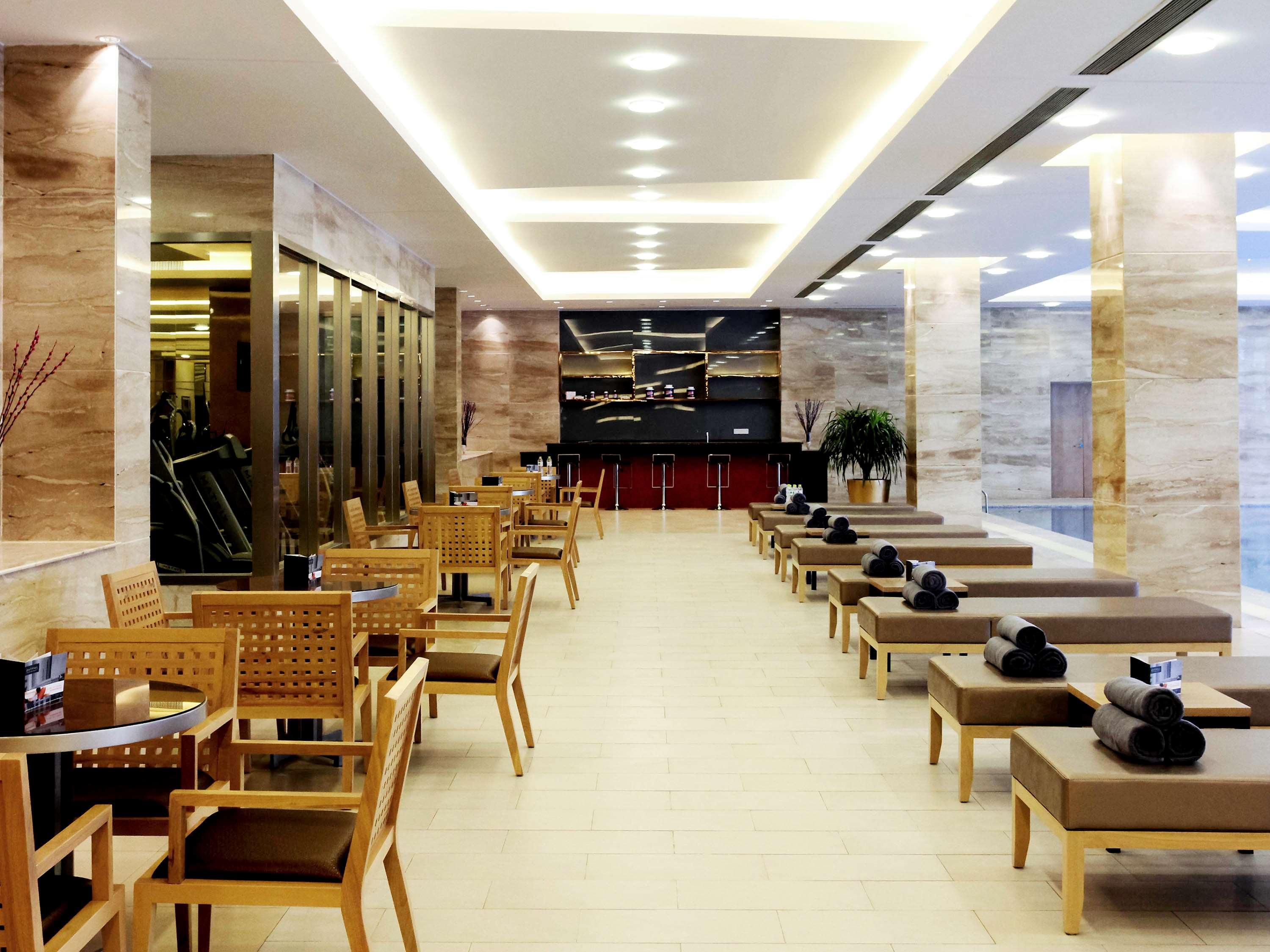 Pullman Linyi Lushang Exterior photo
