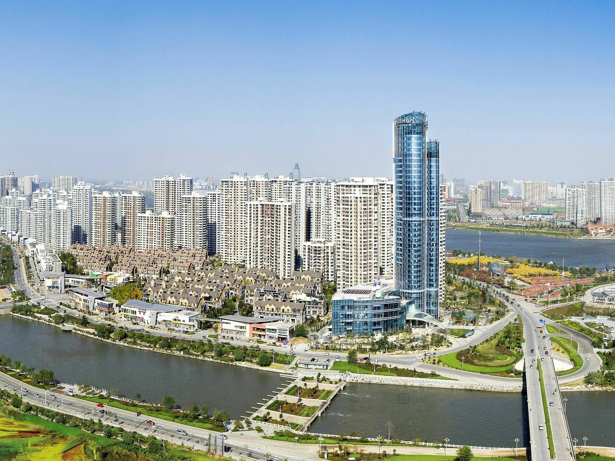 Pullman Linyi Lushang Exterior photo